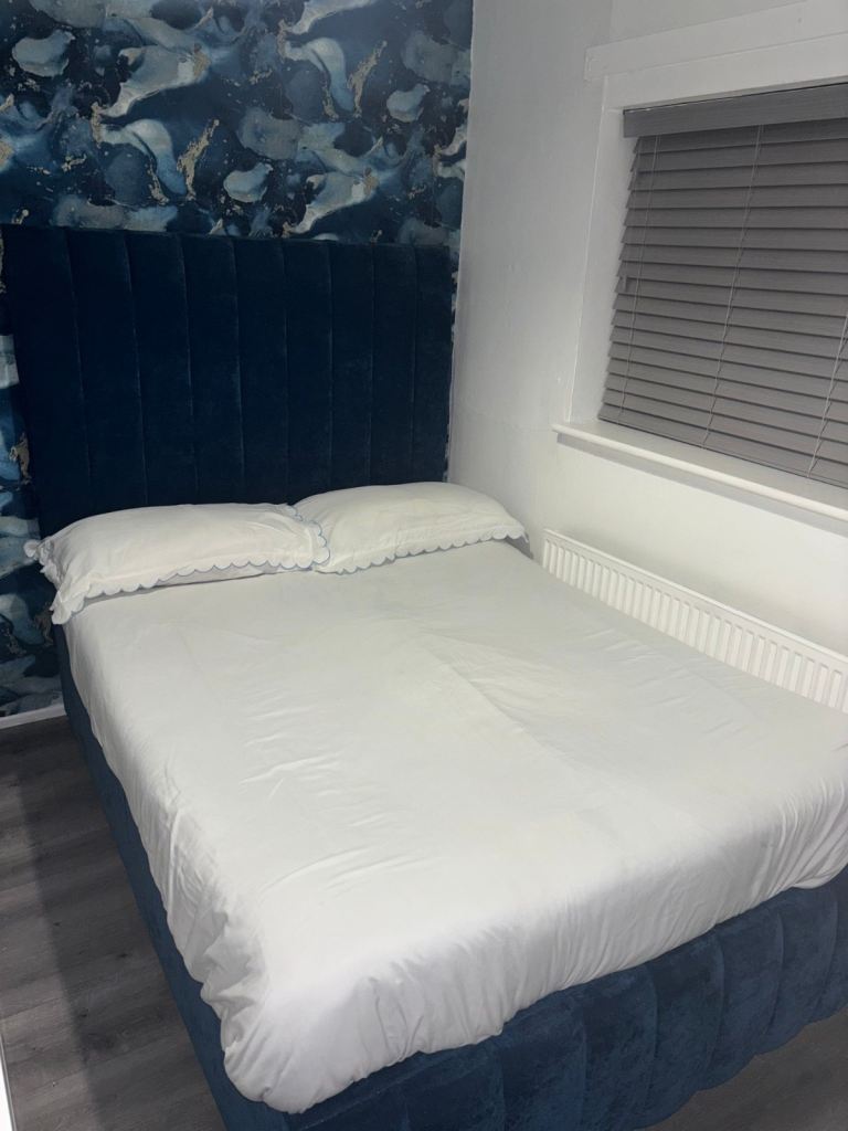 DOUBLE DIVAN BED BLUE