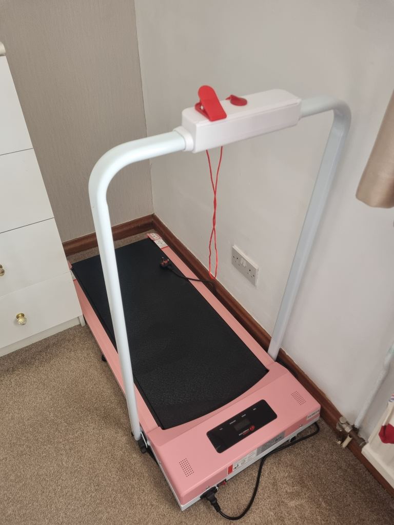 HomeFitnessCode Treadmill