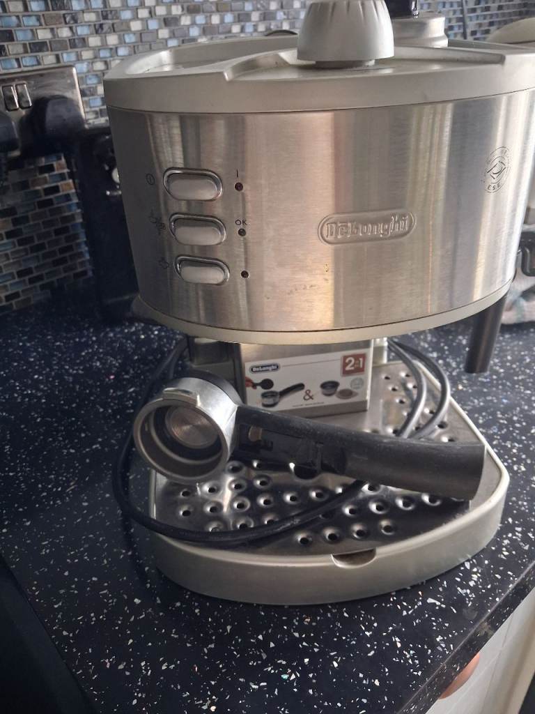 De'Longhi EC330S Coffee Machine - Good Condition