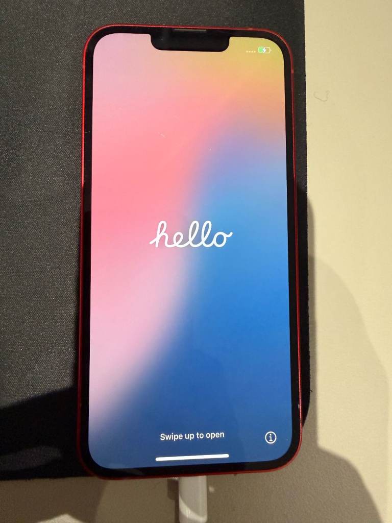 Apple iPhone 13 128GB Red (2021)