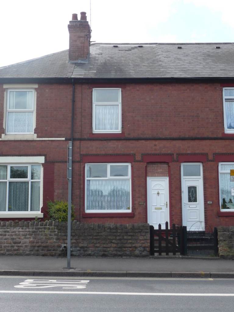 DSS tenants ONLY  - Private landlord offering a 2-bed DSS house in NG3 (Carlton Road) - NO DEPOSIT