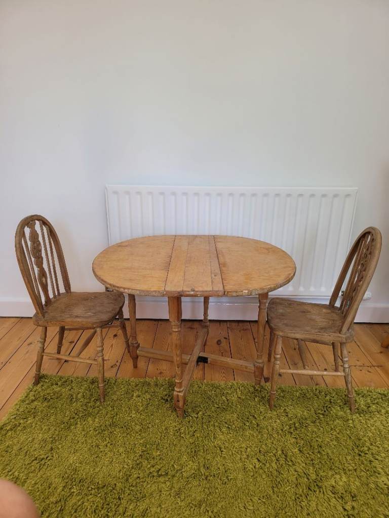 Vintage children's table and 2 chairs