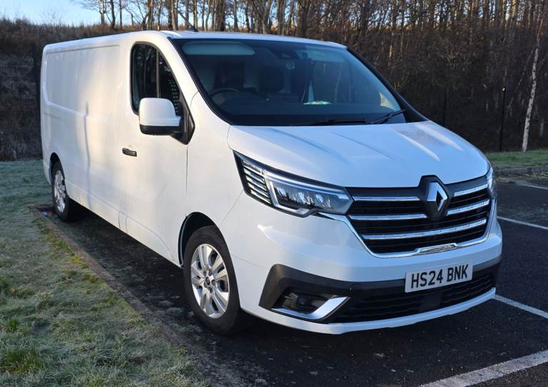 Renault, TRAFIC, Panel Van, 2024, Manual, 1997 (cc)