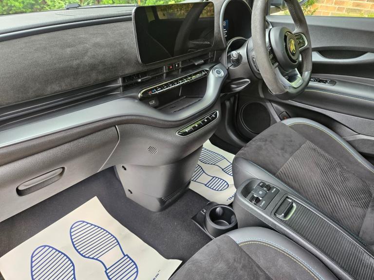 2023 Abarth 500 114kW Turismo 42.2kWh 3dr Auto HATCHBACK Electric Automatic