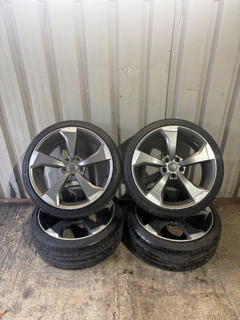 TTRS New Style Alloy wheels 5x112 19”