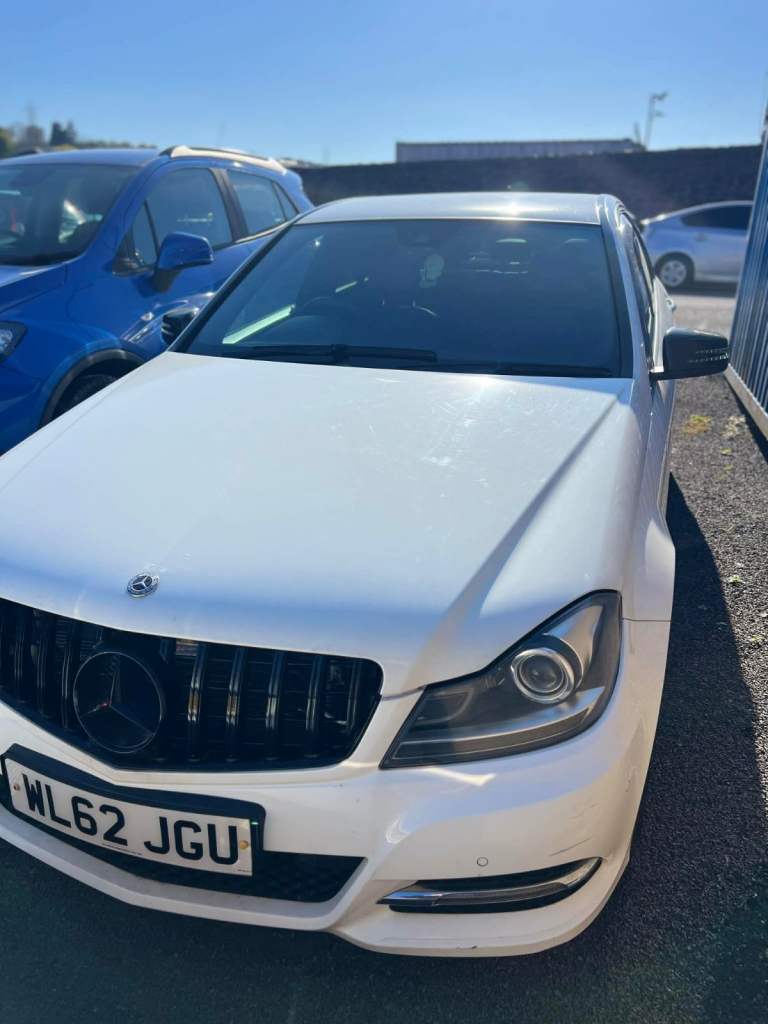 Mercedes-Benz, C CLASS, Saloon, 2012, Semi-Auto, 2143 (cc), 4 doors