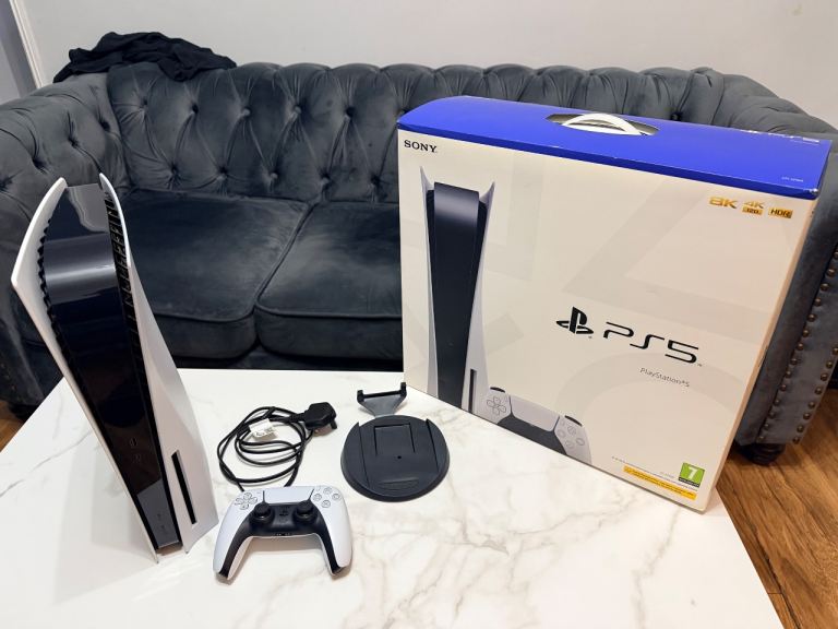 Sony PlayStation 5 Disc Edition Console and games 