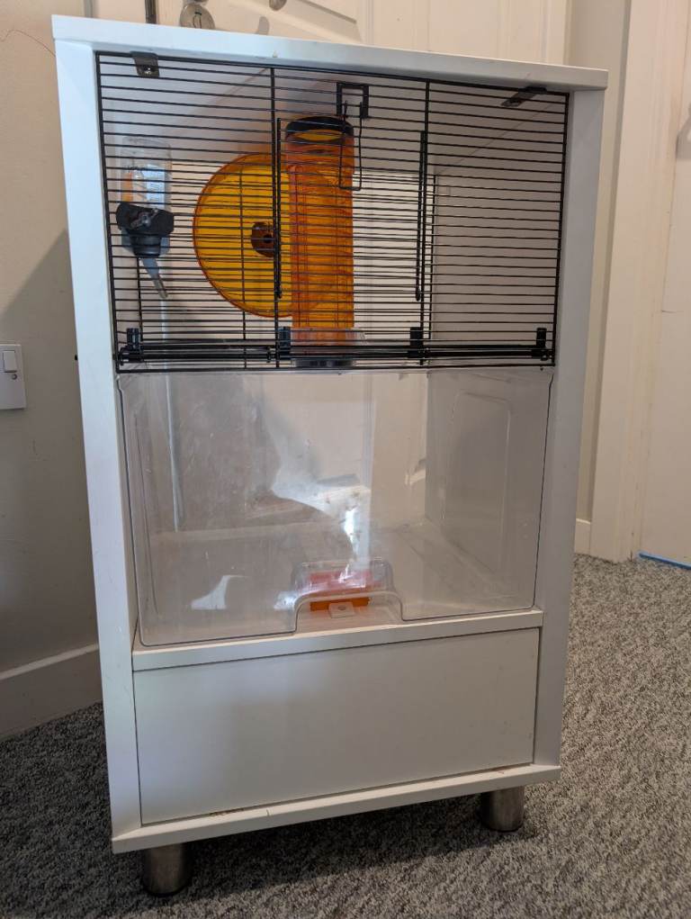 Hamster cage