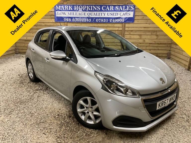 2017 Peugeot 208 1.2 PureTech Active Hatchback 5dr Petrol Manual Euro 6 (s/s) (82 ps) Hatchback P...