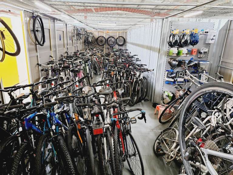 w  NEW GENERATION HYBRID CITY ROAD MOUNTAIN Folding  ,EVERY KIND OF  Bikes Available 