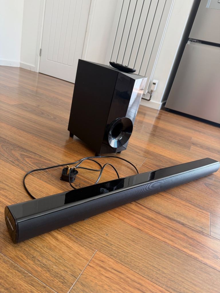 Blaupunkt Soundbar with Subwoofer and Remote – Good Condition