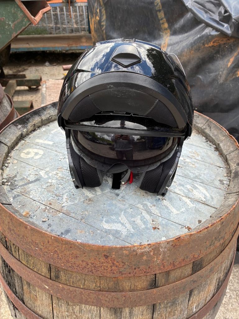Black LS2 Modular Motorcycle Helmet Flip Up Full Face Visor Size M