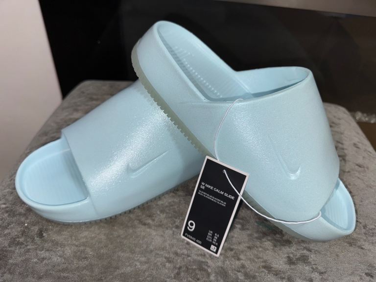 Nike Sportswear Calm Slide Women's Beach Sandals Casual Slippers Size 6.5
