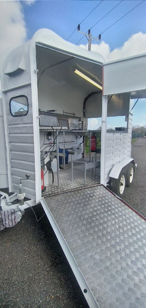 Catering trailer burger van mobile kitchen horsebox food truck 
