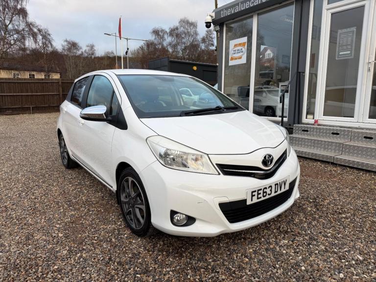 2013 Toyota Yaris 1.33 Dual VVT-i Trend Multidrive S Euro 5 5dr HATCHBACK Petrol Automatic