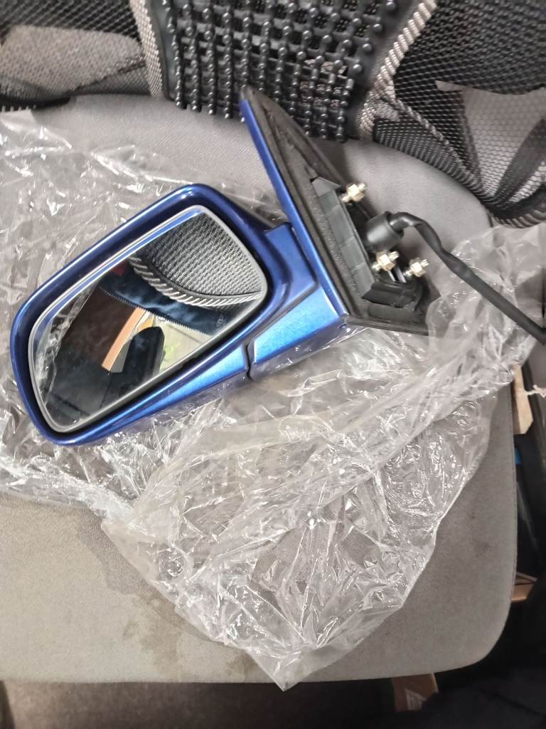 Wing mirrors Toyota Corolla 2000/06