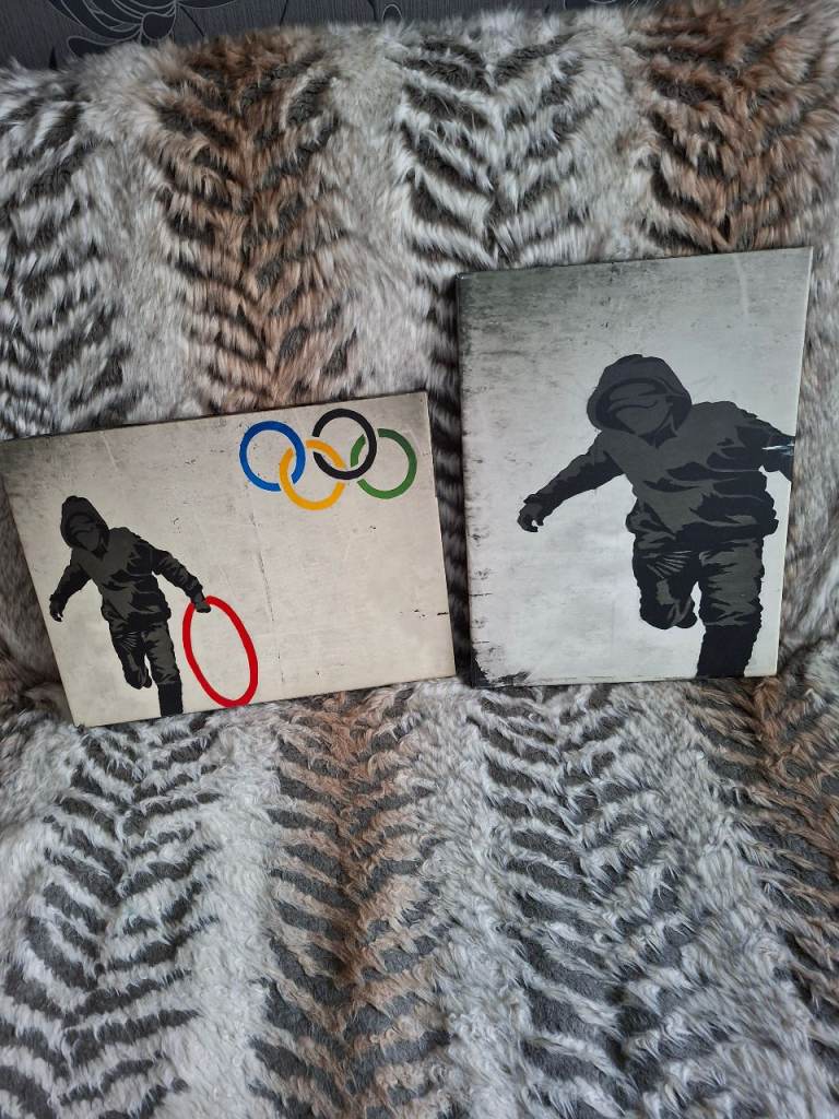 image for X2 OLIMPIC PICTURES PRINTS VGC