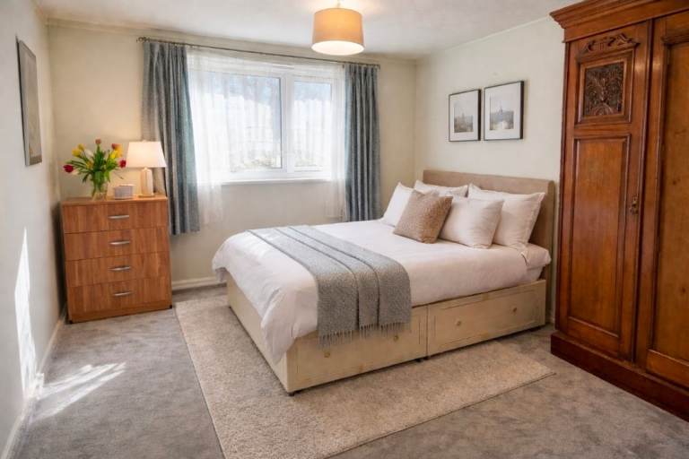 Double Room for Rent in Stevenage SG1 – Fully Furnished – Bills Included