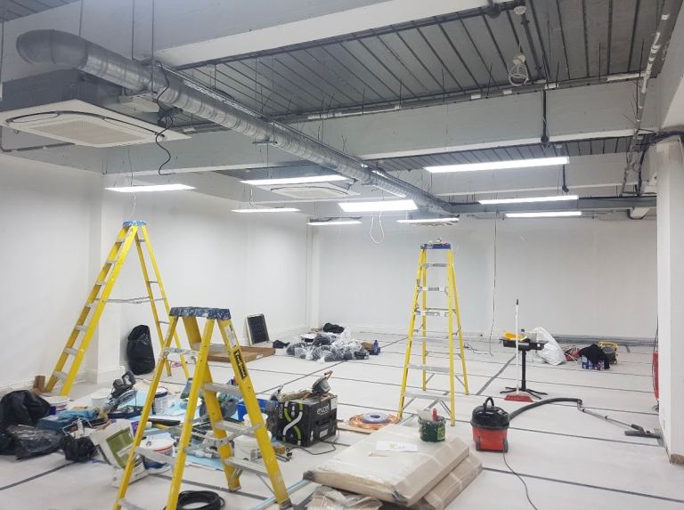 Painting&Decorating - Spraying Services 