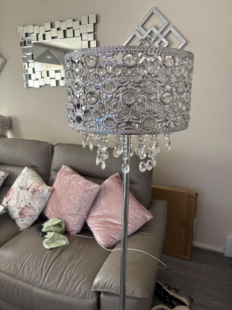 Floor lamp 