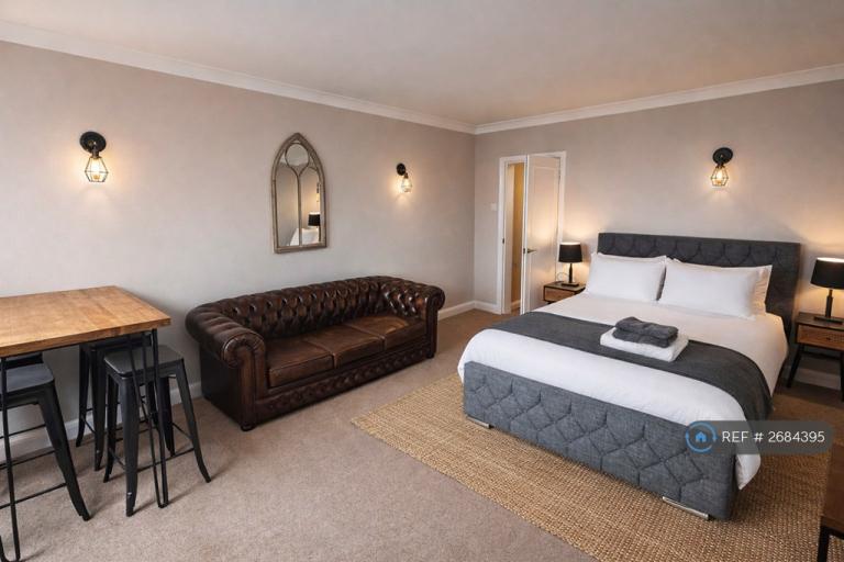 1 bedroom flat in Spring Hill, Lincoln, LN1 (1 bed) (#2684395)