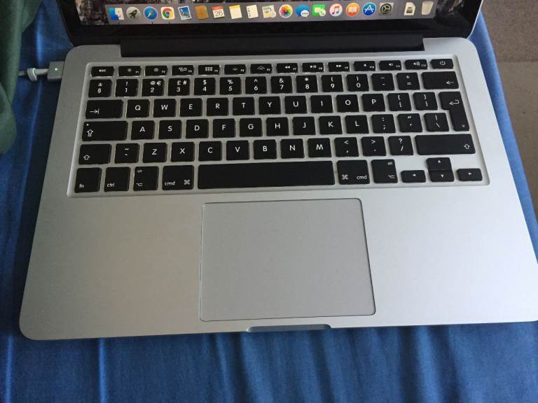 Apple MacBook Pro 2015 2.7Ghz i5 8G RAM