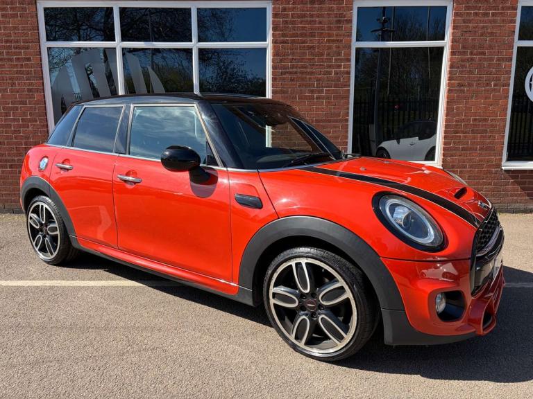 2019 MINI Hatch 2.0 Cooper S Sport Auto 5dr Hatchback Petrol Automatic