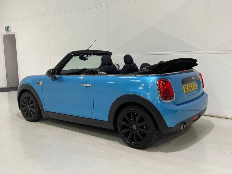 2018 MINI Convertible 1.5 Cooper Convertible 2dr Petrol Steptronic Euro 6 (s/s) (136 ps) Converti...