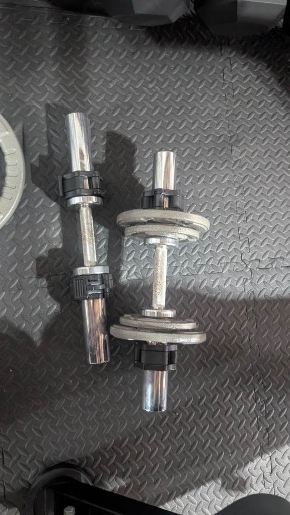 A set of various gym equipment (used in good condition