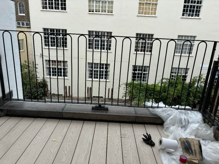 Black Steel Balcony Balustrade / Railing