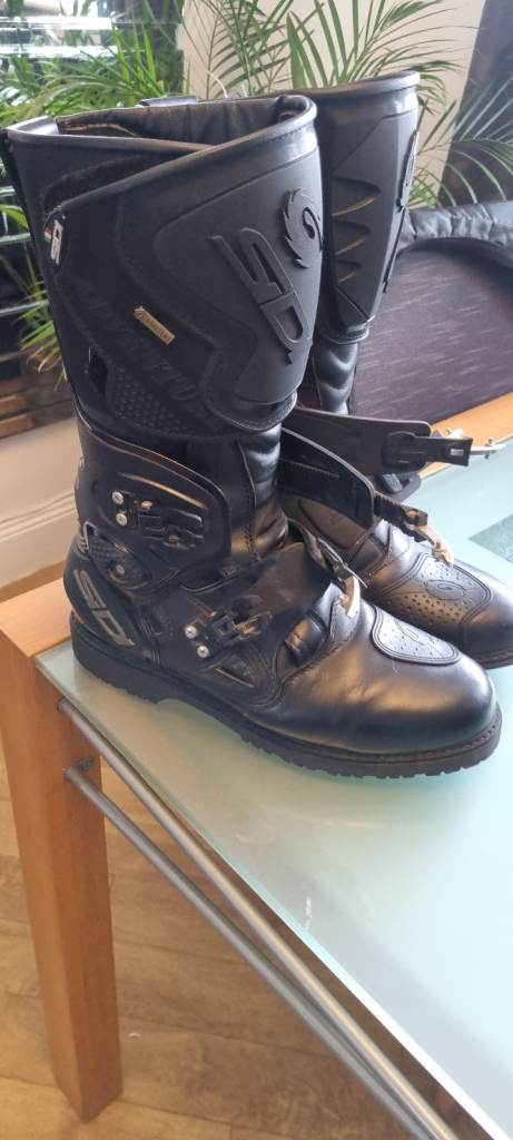 SIDI gore tex adventure boots 