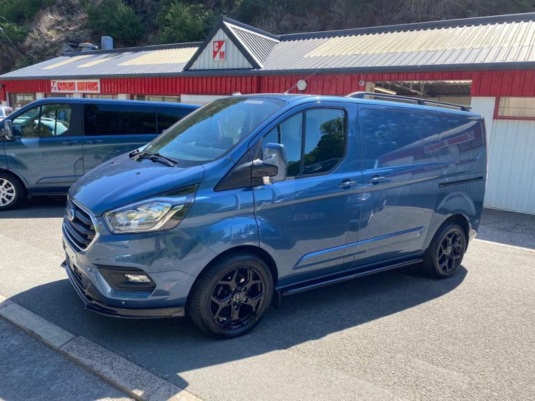 2021 Ford Transit Custom 2.0 EcoBlue Limited LTD Sport Look msrt Air Low Mileage