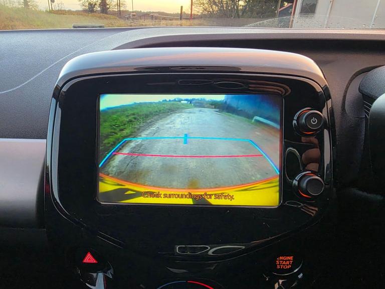 2014 Peugeot 108 1.2 VTi Allure 5dr HATCHBACK PETROL Manual