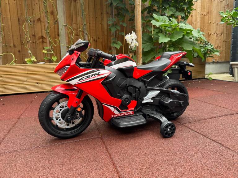 Honda CBR Motorcyle 6V Electric Ride On Red