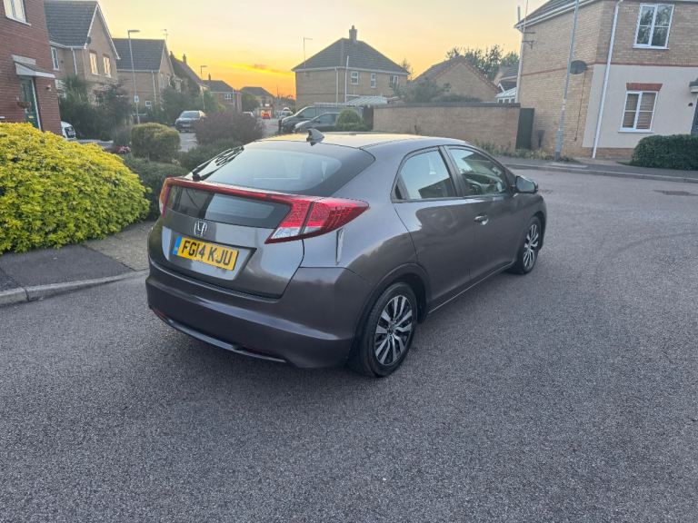 Honda, CIVIC, 2014, 1597 (cc)