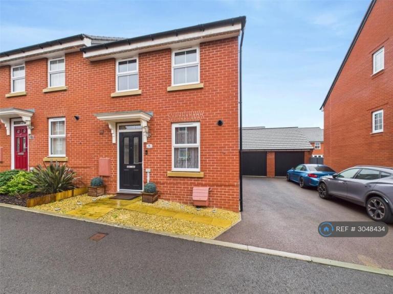 3 bedroom house in Pipit Close, Gloucester, GL2 (3 bed) (#3048434)