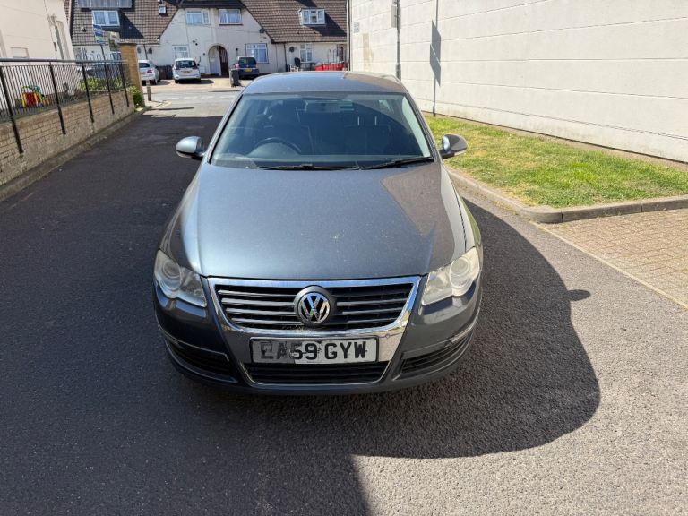 2009 Volkswagen Passat 2.0 diesel automatic 9 months mot nice condition 