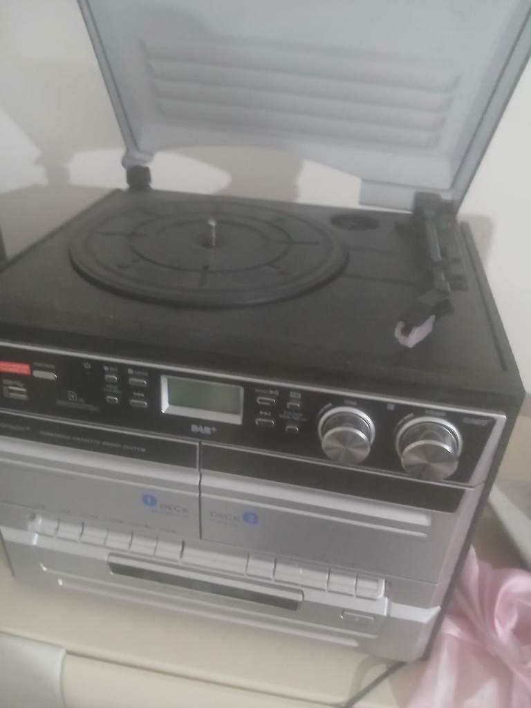 Hifi soundmaster turntable