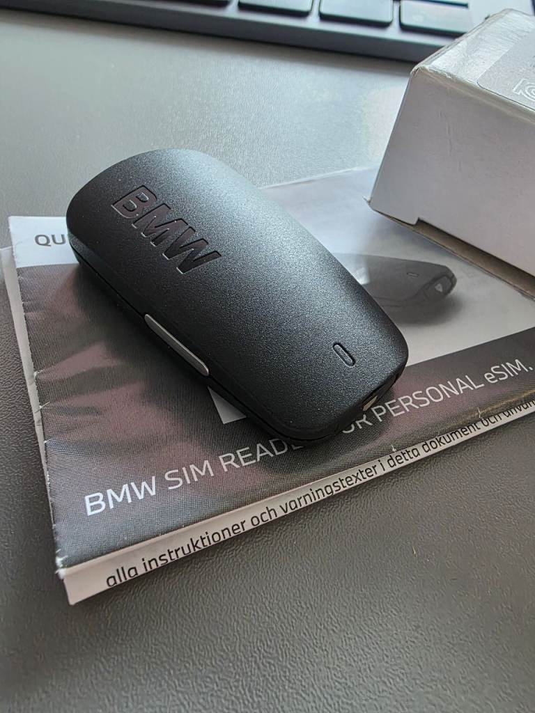 BMW SIM card reader (part number 84105A48C11)