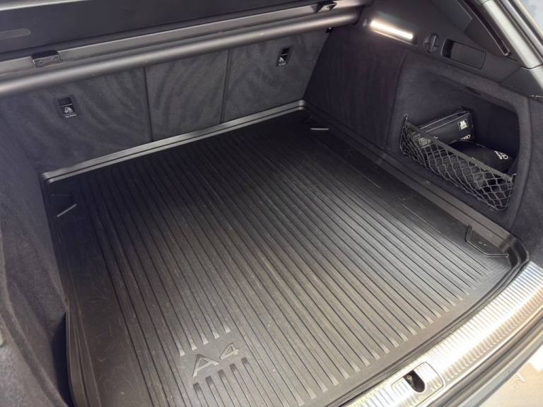 2019 Audi A4 35 TDI S Line 5dr S Tronic ESTATE DIESEL Automatic