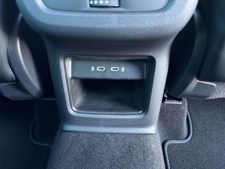 2025 SEAT Ateca 1.5 TSI EVO FR Black Edition 5dr Estate PETROL Manual