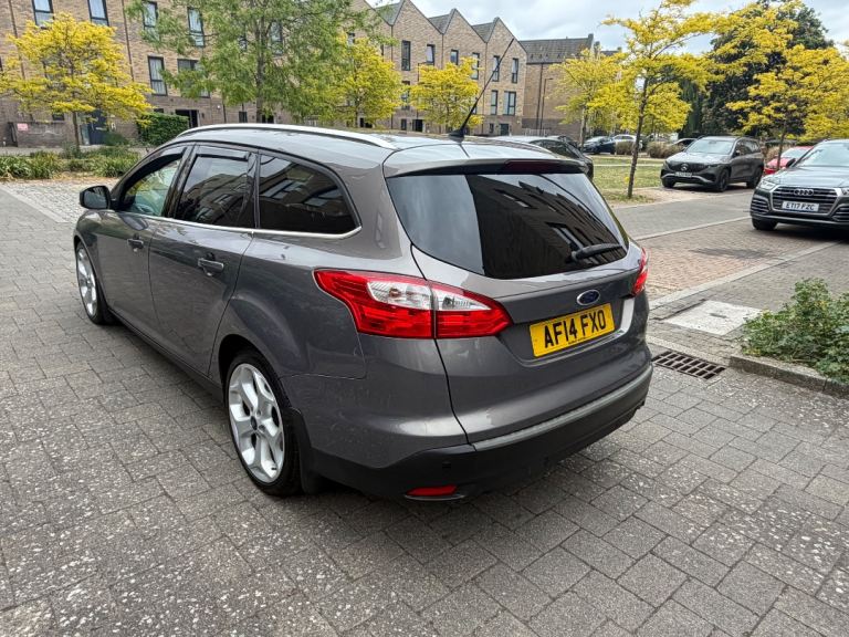 Ford, FOCUS, Estate, 2014, Semi-Auto, 1997 (cc), 5 doors