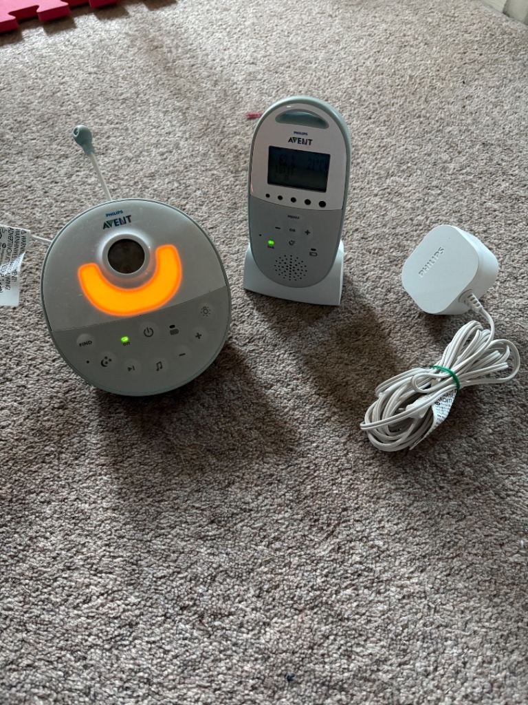 Philips Avent Baby Monitor with Night Light and Music