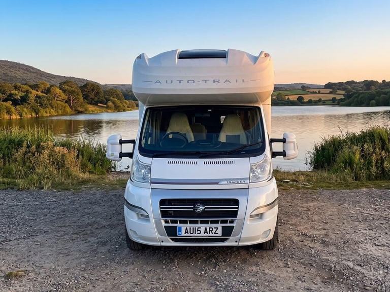 2015 Auto-Trail Tracker FB