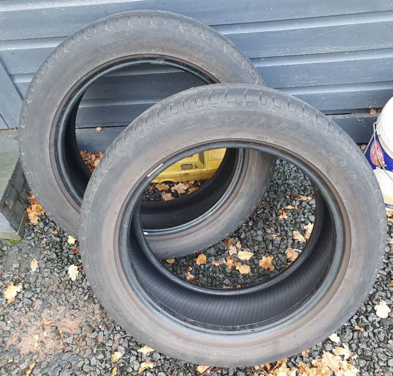 Bridgestone Dueler 235/50/18 Car tyres