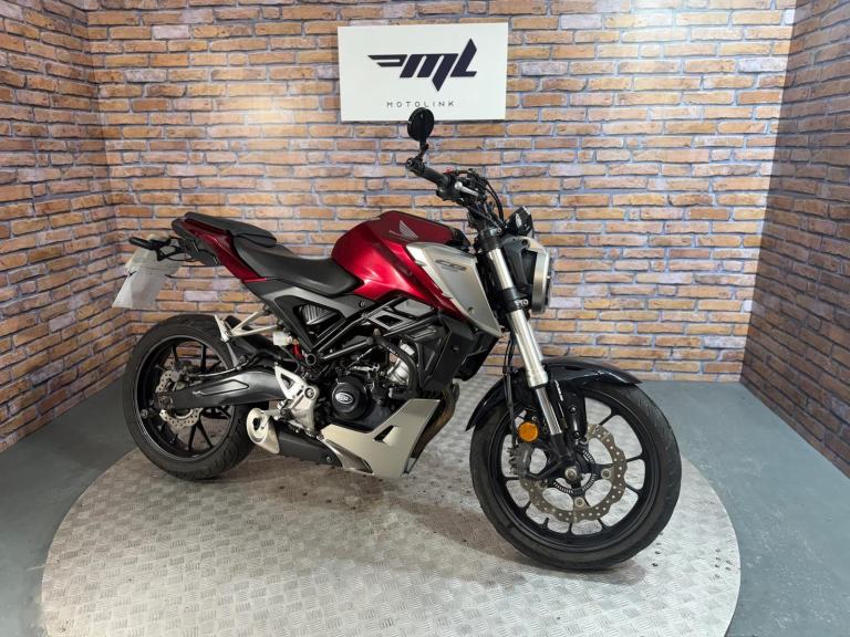 Honda CB125R - 12 MONTH MOT - NATIONWIDE DELIVERY - FINANCE AVAILABLE 