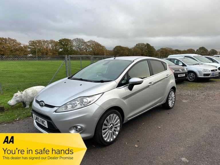 FORD FIESTA 1.4 Titanium 2010