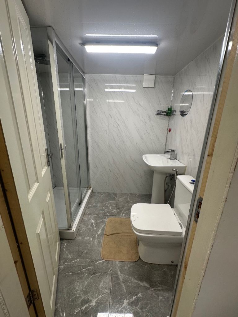 Basement one bed flat