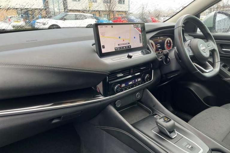 2023 Nissan Qashqai 1.3 DiG-T MH 158 N-Connecta 5dr Xtronic Semi-Auto Hatchback Petrol Manual