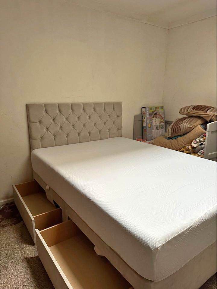 BIG SAVING == Divan 4FT6 Double Bed Base With Mattress & Storage Option == 10% OFF == FAST DELIVERY